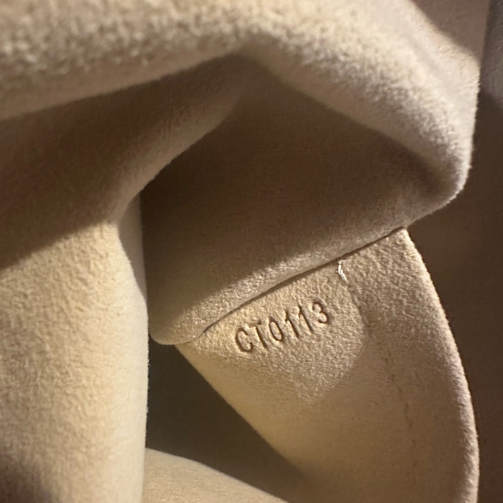 Louis Vuitton Brown Monogram Tote Bag - Picture 12 of 16